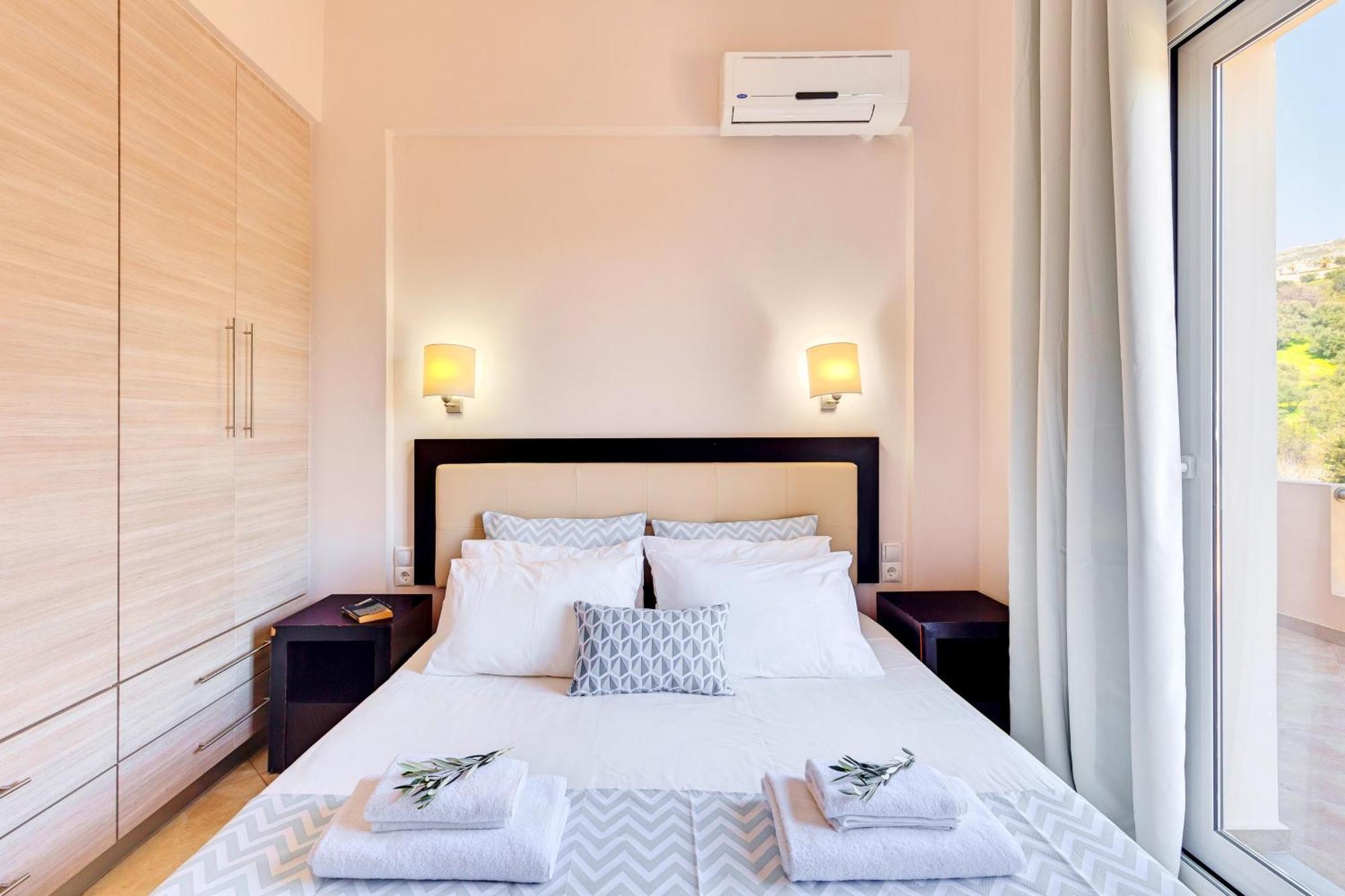 Oceana Suites เยโอริยิอูโปลิส ภายนอก รูปภาพ